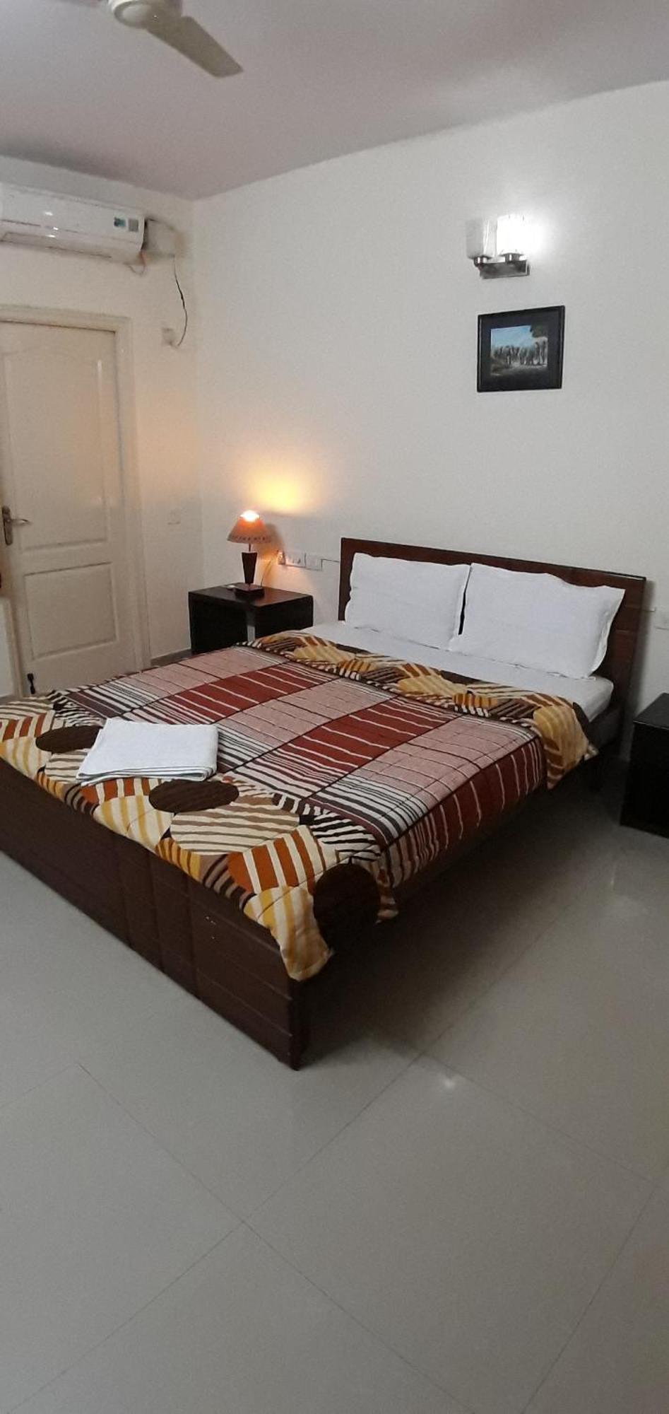 Brookside Service Apartment Бангалор Екстериор снимка