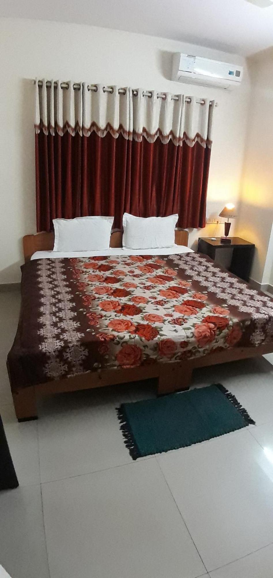 Brookside Service Apartment Бангалор Екстериор снимка