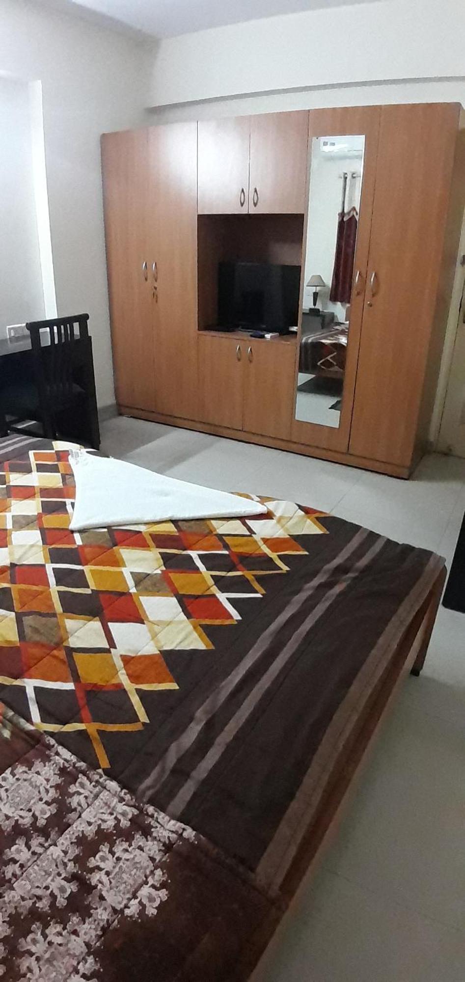 Brookside Service Apartment Бангалор Екстериор снимка
